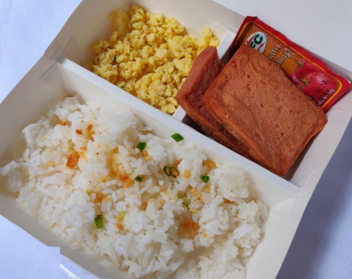 Reddoorz Plus Near Capitol Commons Pasig City Eksteriør bilde