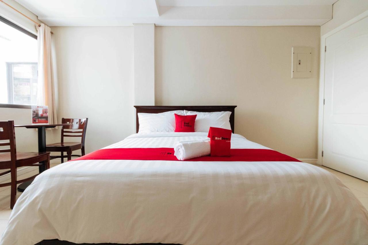 Reddoorz Plus Near Capitol Commons Pasig City Eksteriør bilde