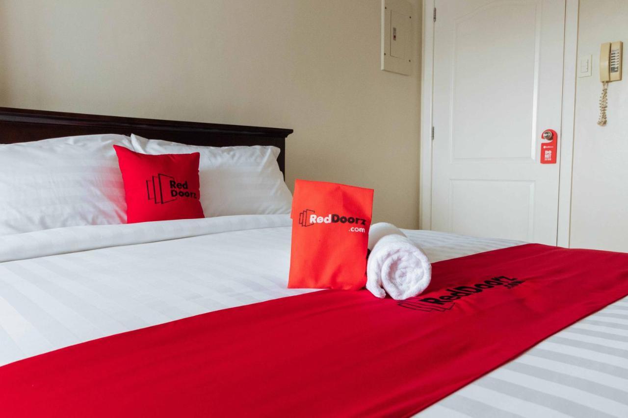 Reddoorz Plus Near Capitol Commons Pasig City Eksteriør bilde